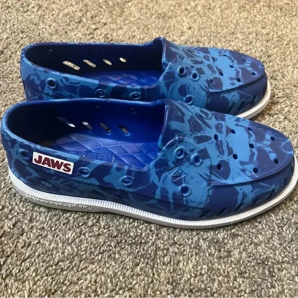 Sperry Boat Shoes - Picture 2 of 3